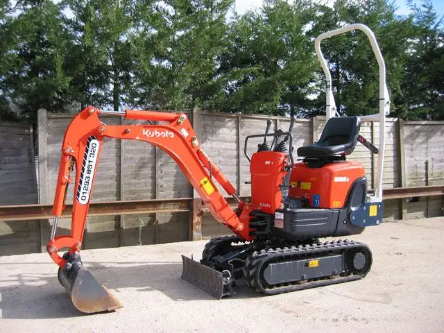 KUBOTA MICRO EXCAVATOR: Swipe To View More Images